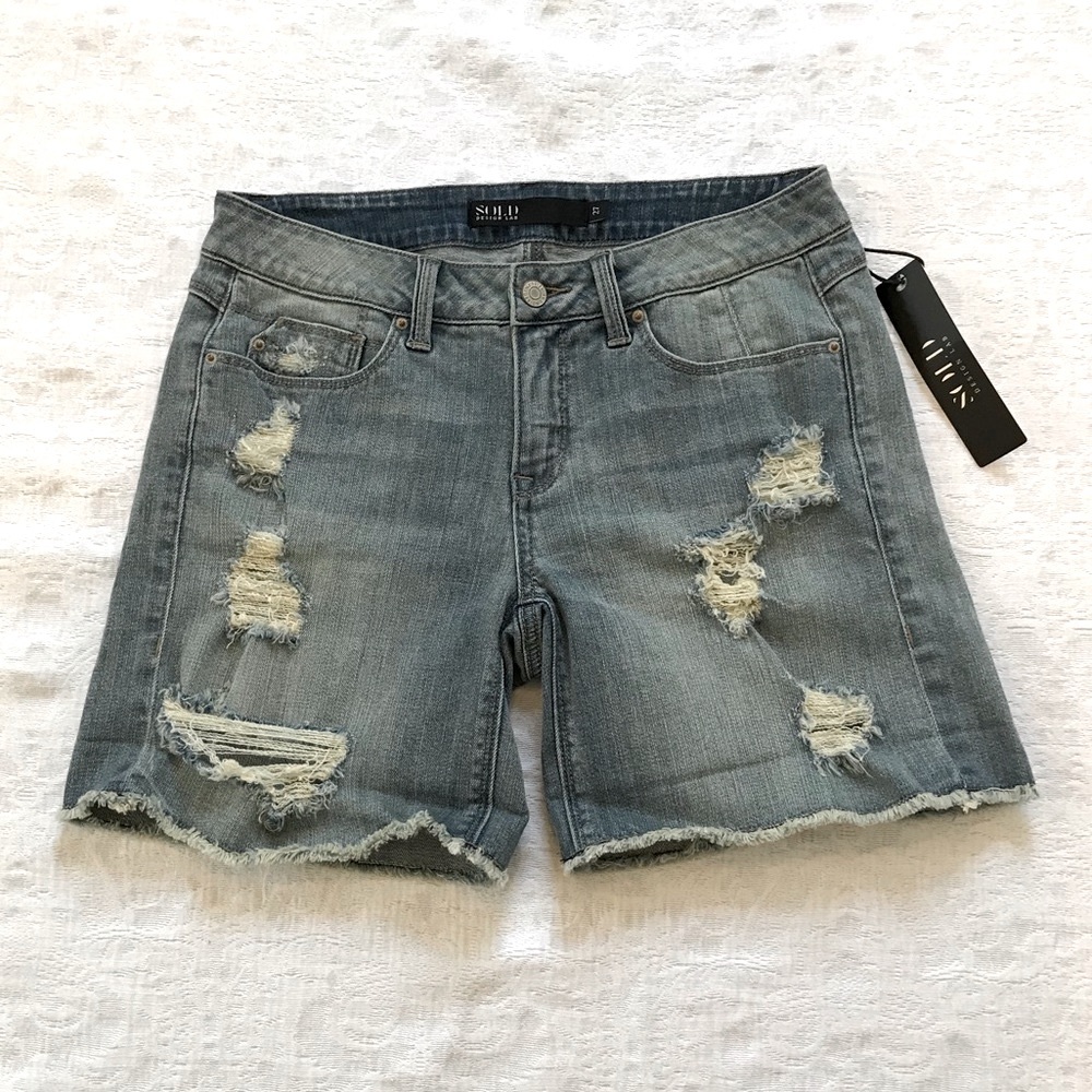 SOLD DESIGN LAB**RIPPED Look Jean Shorts*Size 27